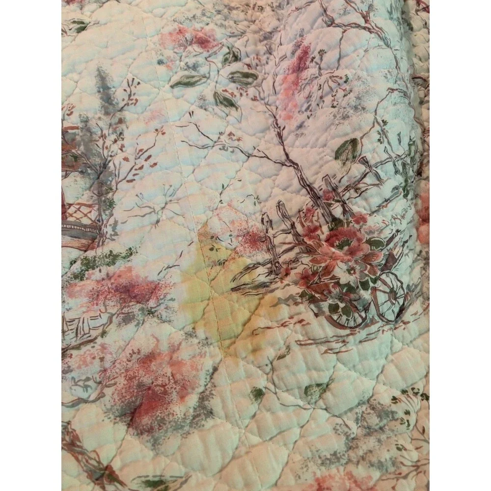 Vtg Pink White Floral Quilted Bedspread Coverlet Cottagecore 75x77” READ Distres